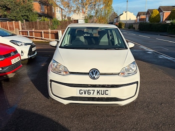 Used Volkswagen up! 2018 for sale - 76609779: Photo