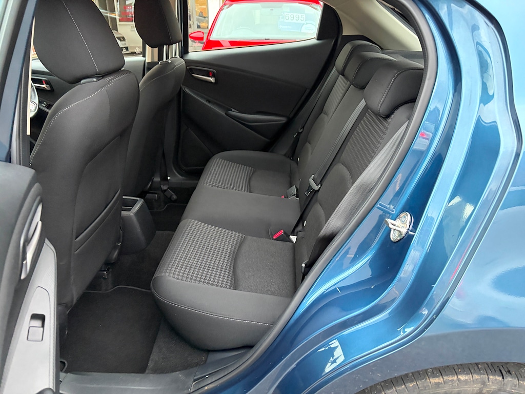 Used Mazda Mazda2 2018 for sale - 76609780: Photo 10