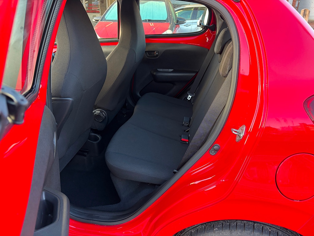 Used Peugeot 108 2018 for sale - 76971655: Photo 10