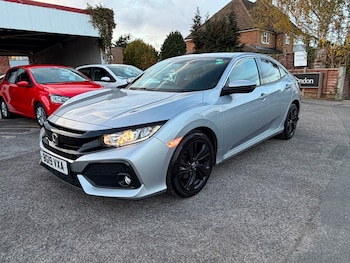 Used Honda Civic 2019 for sale - 76609800: Photo