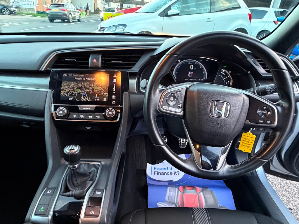 Used Honda Civic 2019 for sale - 76609800: Photo 8