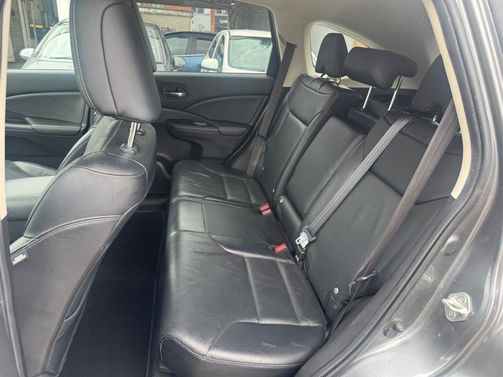 Used Honda CR-V 2017 for sale - 76609794: Photo 10