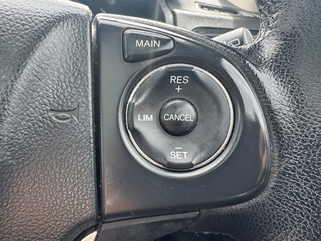 Used Honda CR-V 2017 for sale - 76609794: Photo 16