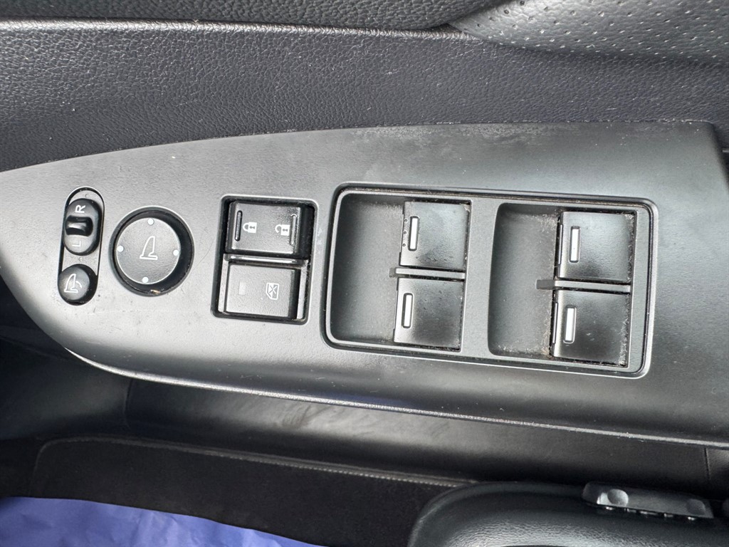 Used Honda CR-V 2017 for sale - 76609794: Photo 19