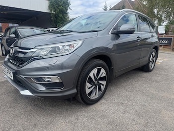 Used Honda CR-V 2017 for sale - 76609794: Photo