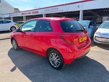 Used Toyota Yaris 2016 for sale - 78117024: Photo