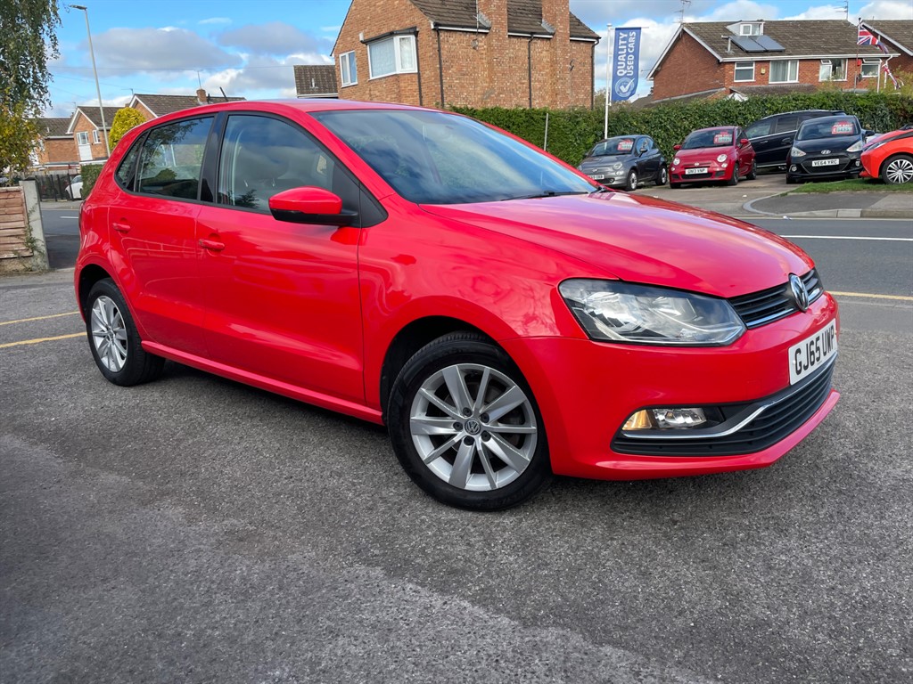 Used Volkswagen Polo 2015 for sale - 76609784: Photo 1