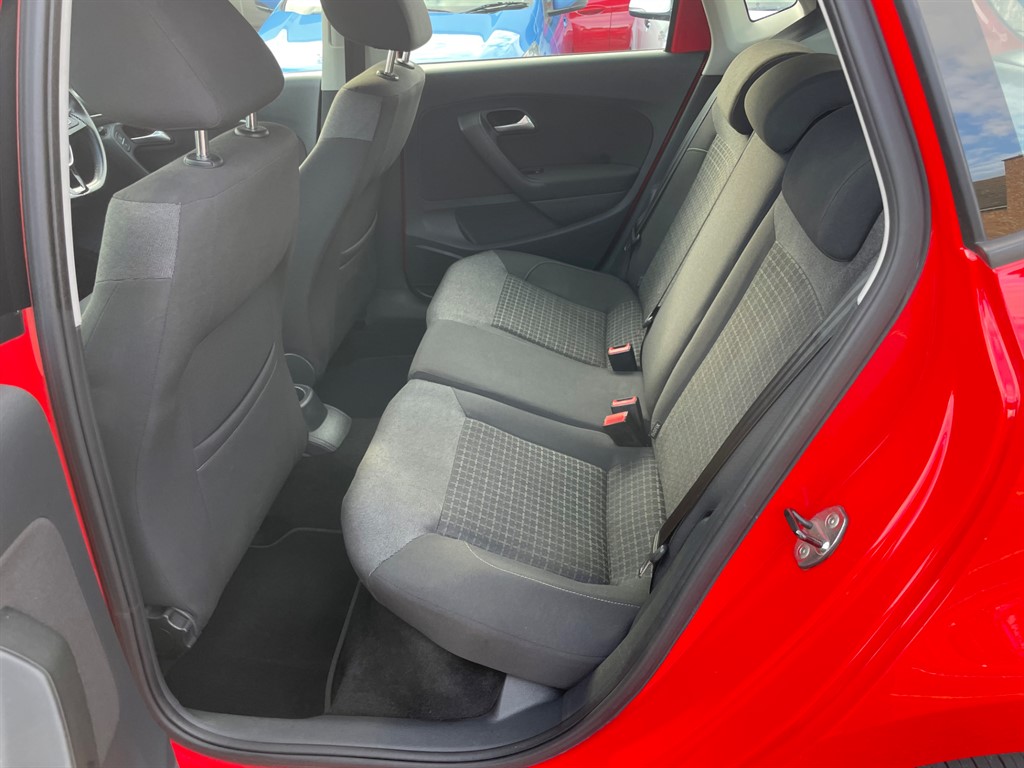 Used Volkswagen Polo 2015 for sale - 76609784: Photo 11