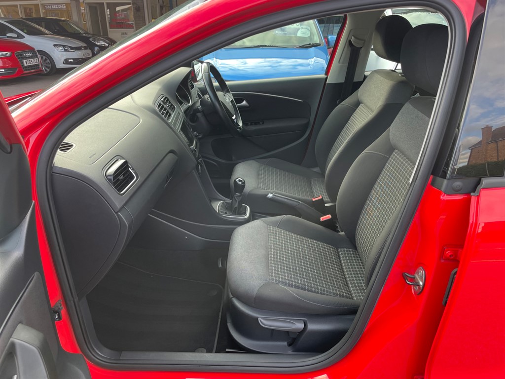 Used Volkswagen Polo 2015 for sale - 76609784: Photo 25