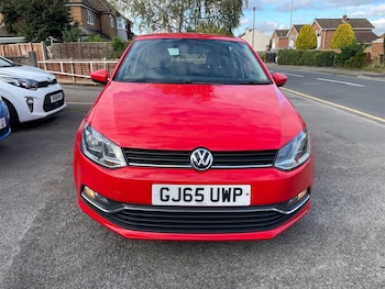 Used Volkswagen Polo 2015 for sale - 76609784: Photo