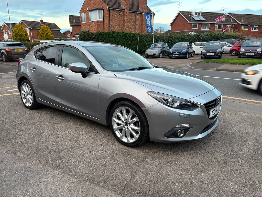 Used Mazda Mazda3 2015 for sale - 76609792: Photo 1