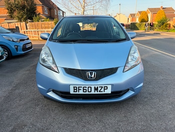 Used Honda Jazz 2010 for sale - 77755981: Photo