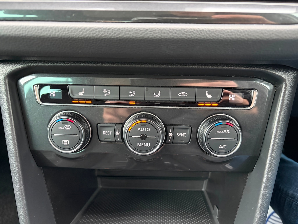 Used Volkswagen Tiguan 2017 for sale - 77071233: Photo 22