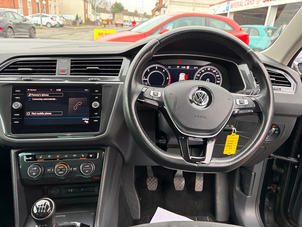 Used Volkswagen Tiguan 2017 for sale - 77071233: Photo 27