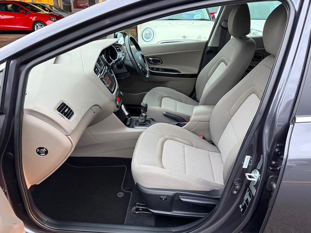 Used Kia Ceed 2012 for sale - 76861996: Photo 28