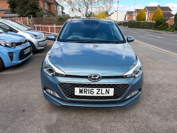 Used Hyundai i20 2016 for sale - 78081508: Photo