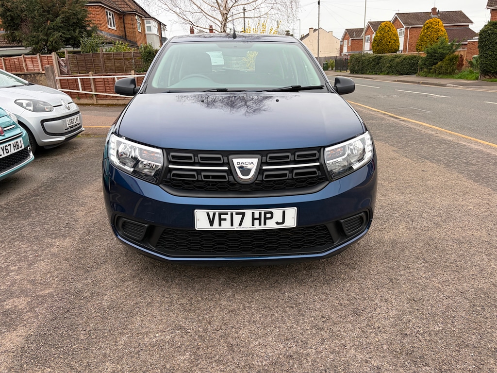 Used Dacia Sandero 2017 for sale - 77918255: Photo 2