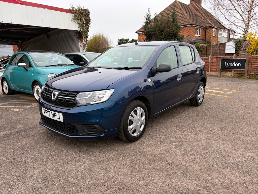 Used Dacia Sandero 2017 for sale - 77918255: Photo 3