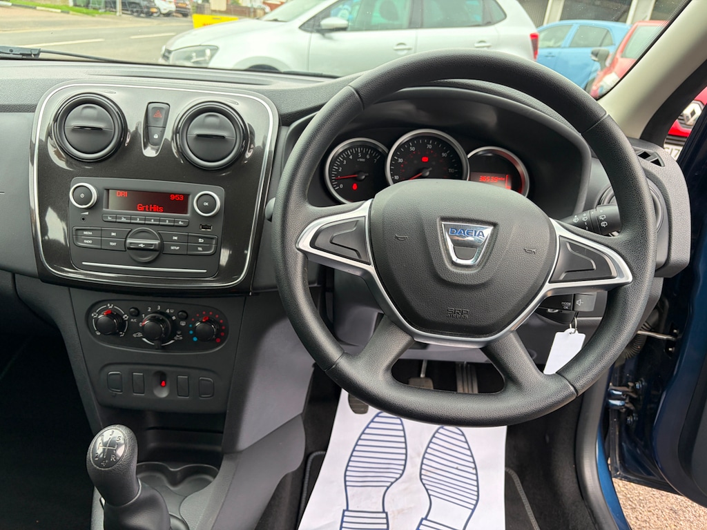 Used Dacia Sandero 2017 for sale - 77918255: Photo 9