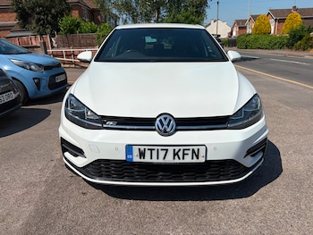 Used Volkswagen Golf 2017 for sale - 78724795: Photo