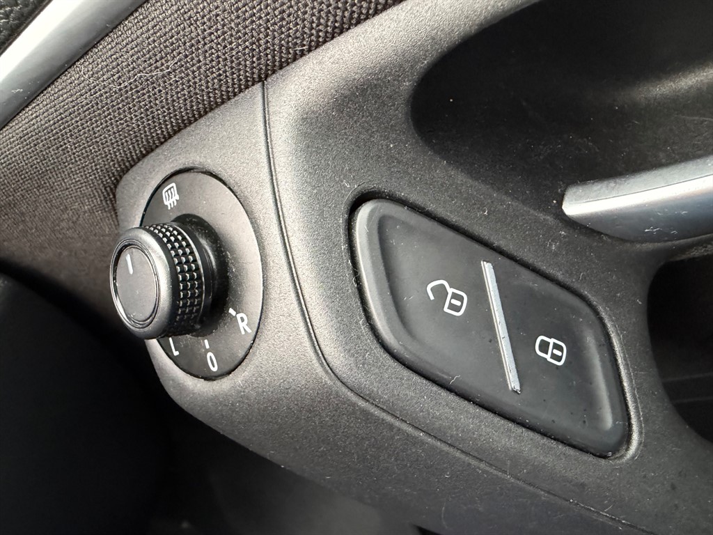 Used Volkswagen Polo 2016 for sale - 76609778: Photo 13