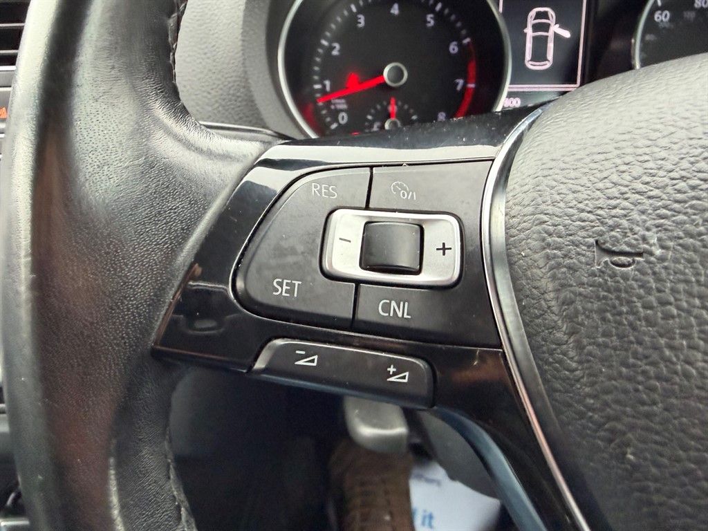 Used Volkswagen Polo 2016 for sale - 76609778: Photo 16