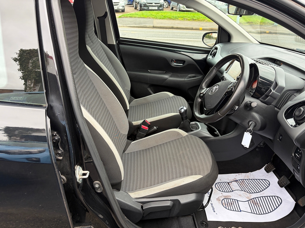 Used Toyota AYGO 2019 for sale - 77732852: Photo 10