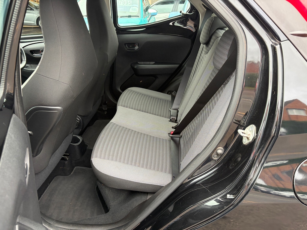 Used Toyota AYGO 2019 for sale - 77732852: Photo 11