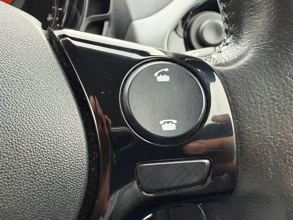 Used Toyota AYGO 2019 for sale - 77732852: Photo 17