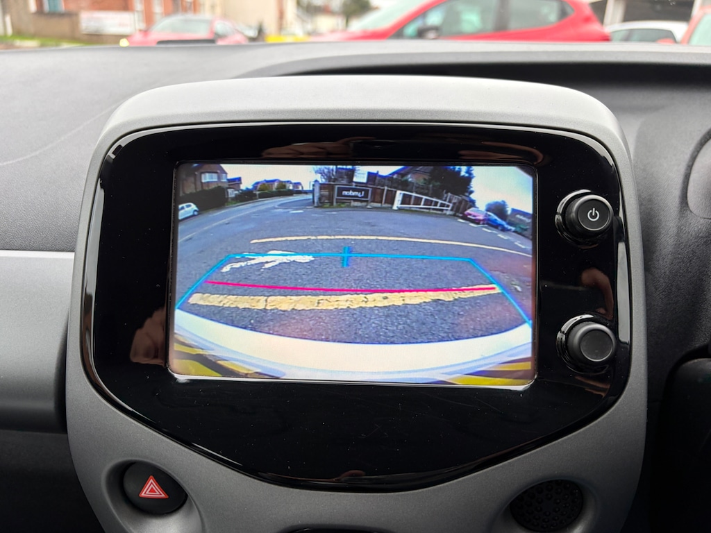 Used Toyota AYGO 2019 for sale - 77732852: Photo 23