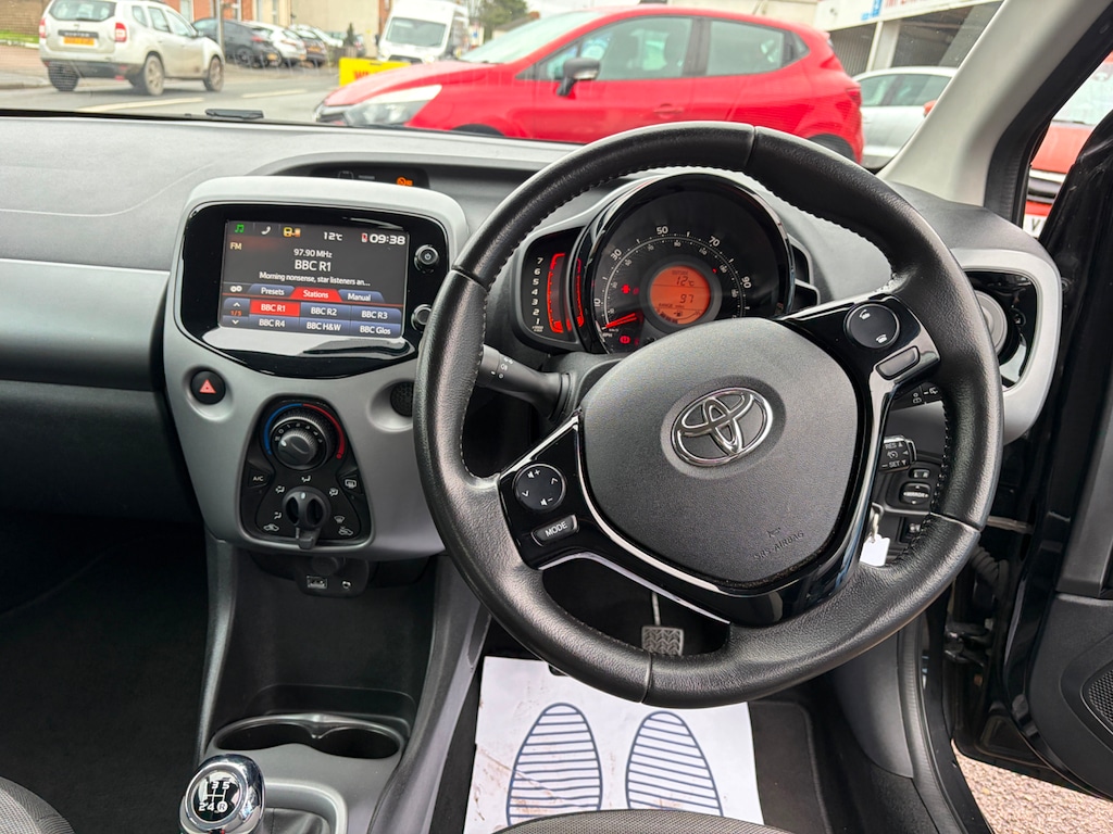 Used Toyota AYGO 2019 for sale - 77732852: Photo 25