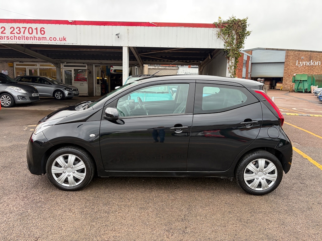 Used Toyota AYGO 2019 for sale - 77732852: Photo 6