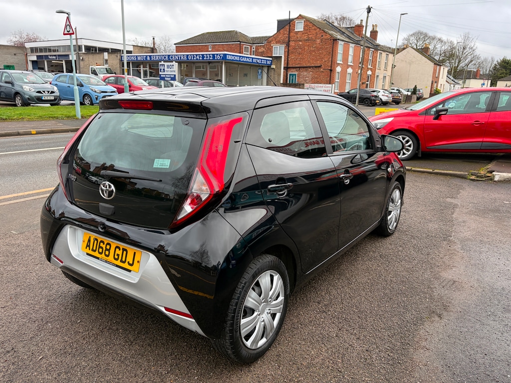 Used Toyota AYGO 2019 for sale - 77732852: Photo 8