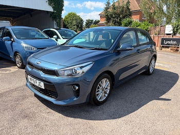 Used Kia Rio 2019 for sale - 79102096: Photo
