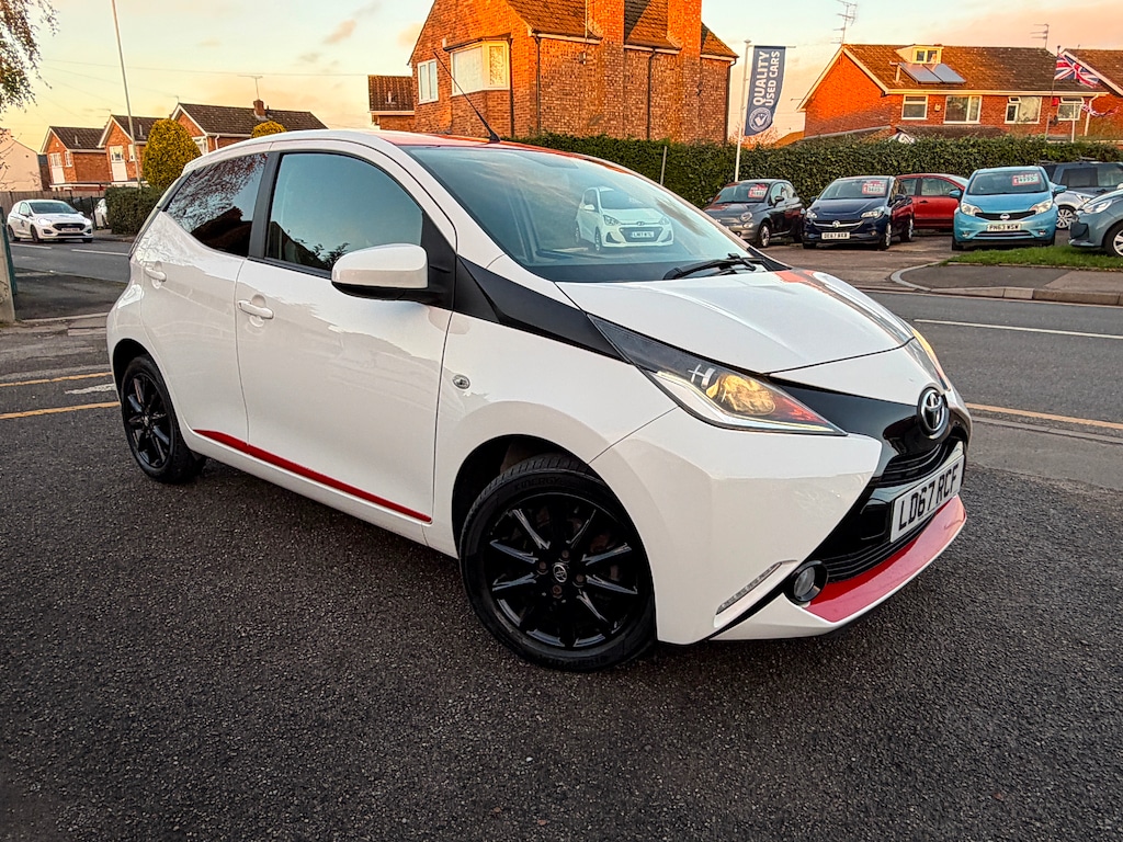 Used Toyota AYGO 2017 for sale - 76628539: Photo 1
