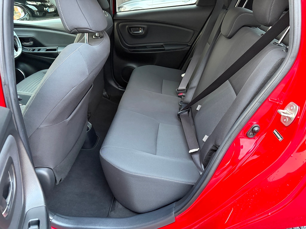 Used Toyota Yaris 2016 for sale - 76908234: Photo 11