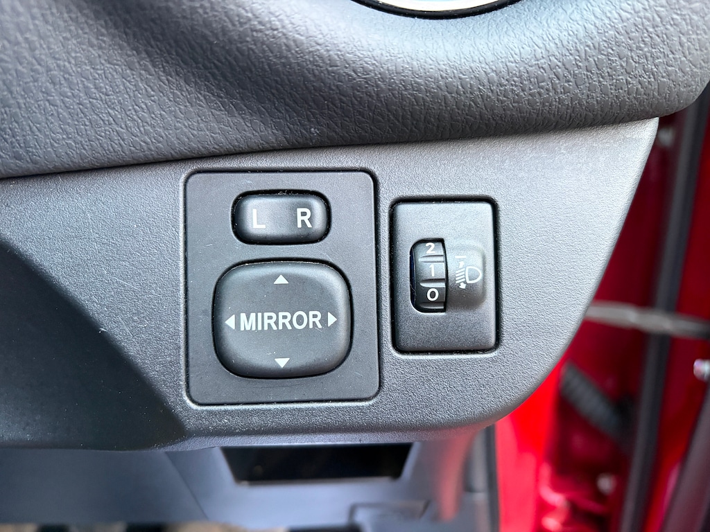 Used Toyota Yaris 2016 for sale - 76908234: Photo 13