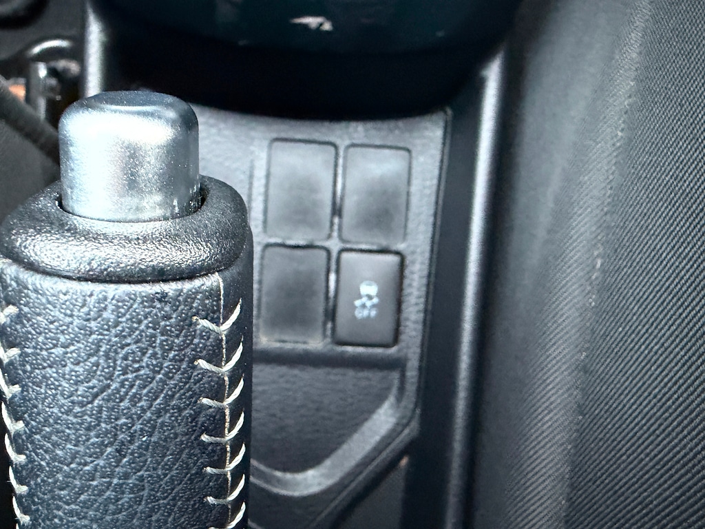 Used Toyota Yaris 2016 for sale - 76908234: Photo 17