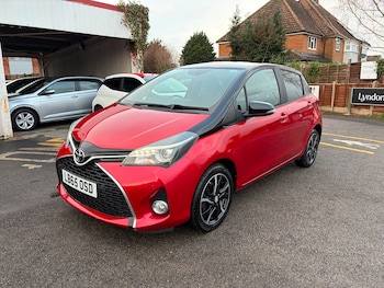 Used Toyota Yaris 2016 for sale - 76908234: Photo
