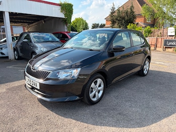 Used Skoda Fabia 2015 for sale - 78913001: Photo