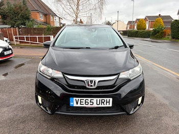Used Honda Jazz 2016 for sale - 76861975: Photo