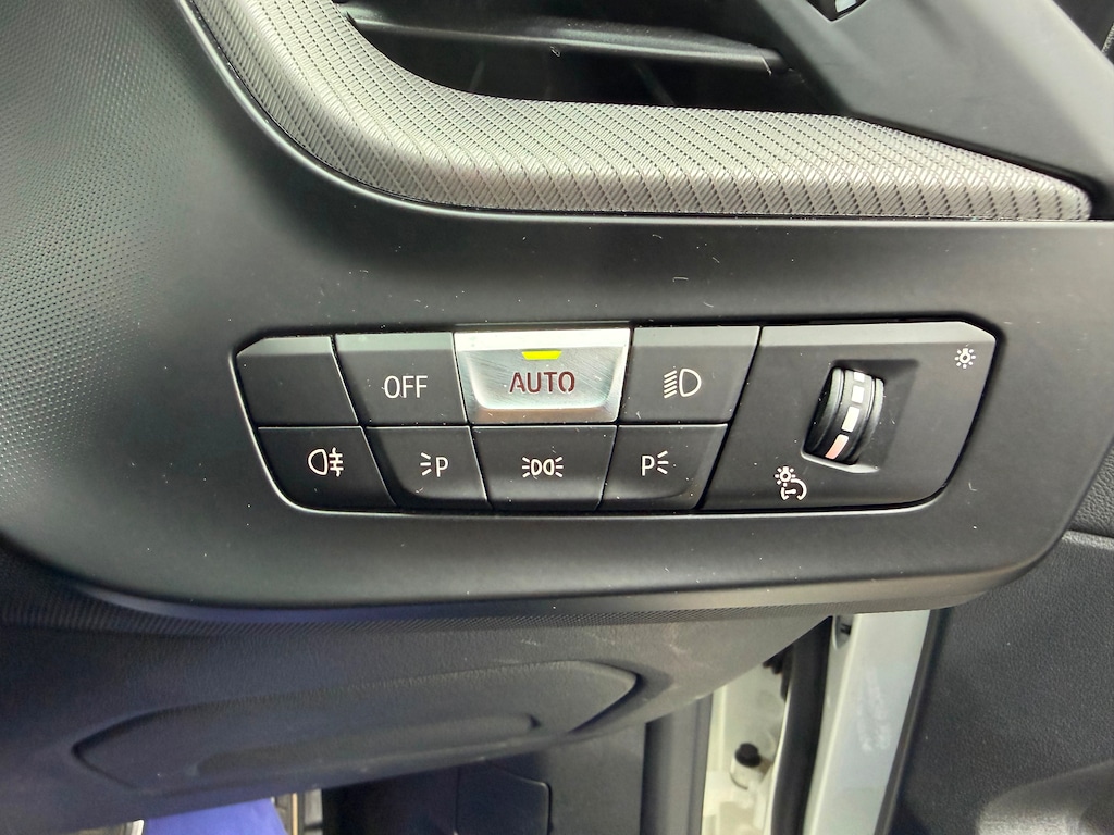 Used BMW 1 Series 2019 for sale - 76609782: Photo 17