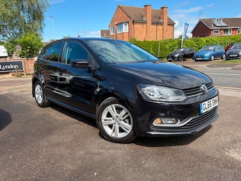 Used Volkswagen Polo 2016 for sale - 78568743: Photo