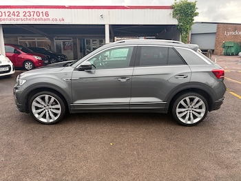 Used Volkswagen T-Roc 2020 for sale - 78913002: Photo