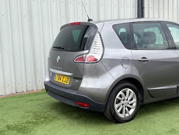 Used Renault Scenic 2014 for sale - 79182352: Photo