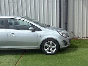 Used Vauxhall Corsa 2013 for sale - 79076373: Photo
