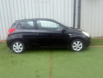 Used Hyundai i20 2010 for sale - 79617798: Photo