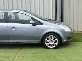 Used Vauxhall Corsa 2009 for sale - 79076397: Photo