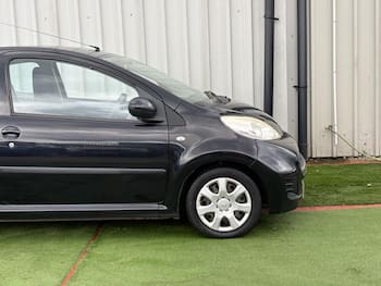 Used Peugeot 107 2009 for sale - 79617799: Photo