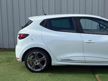 Used Renault Clio 2018 for sale - 79641439: Photo